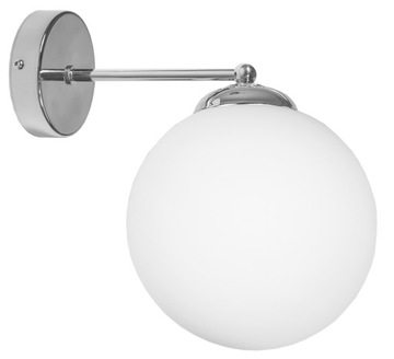 LAMPA KINKIET ŚCIENNY CHROM SZKLANA BIAŁA KULA LOFT LED