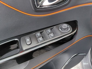 Renault Captur I Crossover 1.5 dCi 90KM 2017 Renault Captur Automat Navi Klimatronik Sensor 1.5 Diesel 90KM, zdjęcie 7