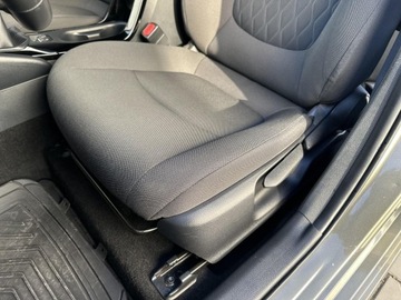 Toyota Corolla XII Sedan 1.6 Valvematic Dual VVT-i 132KM 2019 Toyota Corolla 1.6 132KM Comfort Kamera Cofania Ro, zdjęcie 11