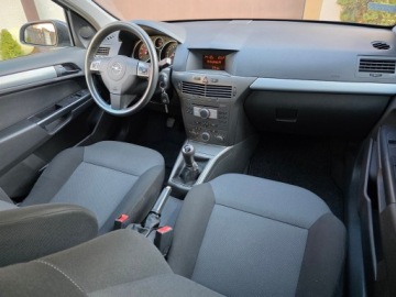 Opel Astra H Kombi 1.6 Twinport ECOTEC 105KM 2005 Opel Astra H 1,6 105 KM Klima Komputer Super Stan, zdjęcie 21