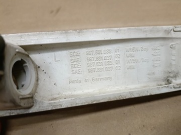 PORSCHE 911 997 SMĚROVKA KONTURA LEVÝ STRANA 997631033 OE