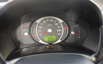 Hyundai Tucson I SUV Facelifting 2.0i CVVT 141KM 2009 Hyundai Tucson 2.0B Klimatronik 131 TYS KM 200..., zdjęcie 24