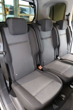 Toyota 2021 Toyota Proace City Verso 1.2 D-4T Family 1.2 Benzyna 110KM, zdjęcie 11