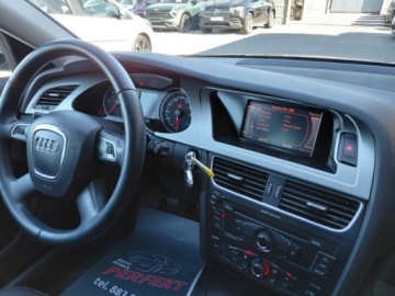 Audi A4 B8 Avant 2.0 TDI 143KM 2011 Audi A4 Avant Klimatronik Alu PDC Komputer Tempomat 2.0 Diesel 143KM, zdjęcie 12