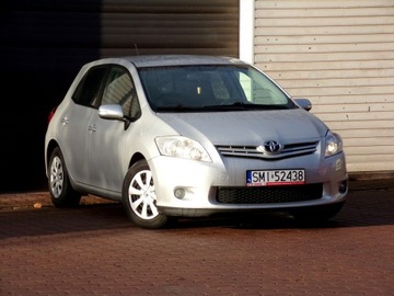 Toyota Auris I Hatchback 5d Facelifting 1.4 D-4D 90KM 2011 Toyota Auris NAVI KLIMATRONIC 1,4 /90KM, zdjęcie 2