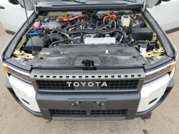 Toyota Land Cruiser VIII 2025 Toyota Land Cruiser 2025 TOYOTA LAND CRUISER BASE 2.4 Hybryda 275KM, zdjęcie 12