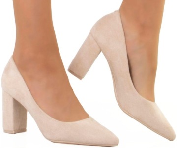 CZÓŁENKA BEŻOWE ZAMSZOWE NA SŁUPKU W SZPIC 38