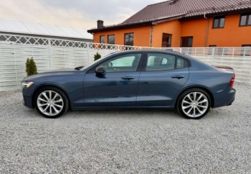 Volvo S60 III 2021 Volvo S60 Volvo S60 B5 B AWD Ultimate Dark 2.0 Benzyna 250KM, zdjęcie 23