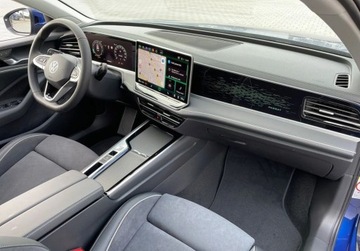 Volkswagen Passat B8 Variant Facelifting 1.5 TSI EVO 150KM 2025 Volkswagen Passat Variant Elegance 1.5 TSI ACT mHEV DSG 1.5 Benzyna 150KM, zdjęcie 16