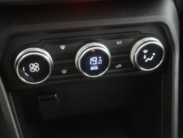 Dacia Logan III 2022 Dacia Sandero 1.0 TCe, Salon Polska, zdjęcie 11