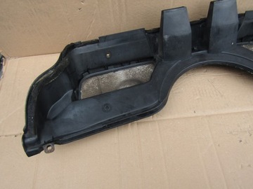 8 MERCEDES W124 PODSZYBIE SRODKOWE E KLASA 93-96 ODPLYW WODY