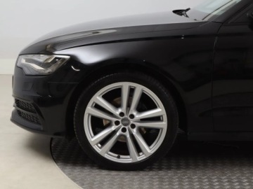Audi A6 C7 Avant Facelifting 2.0 TDI ultra 190KM 2014 Audi A6 2.0 TDI, 187 KM, Automat, Skóra, Navi, zdjęcie 13