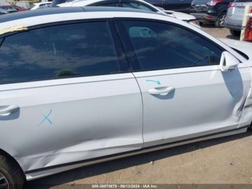 Audi A8 D5 2020 Audi A8 2020 Audi A8 L 60 TFSI quattro 4.0 Benzyna 453KM, zdjęcie 12