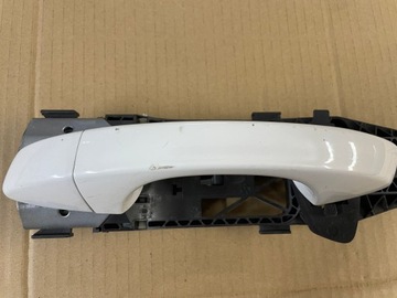 KLIKA VNĚJŠÍ DVEŘE PRAVÁ PŘEDNÍ SKODA SCALA FABIA III LF9E