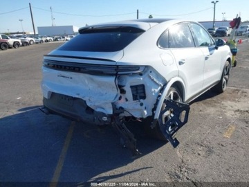 Porsche Cayenne III 2024 Porsche Cayenne S Coupe 2024 4.0l 4.0 Benzyna 468KM, zdjęcie 2
