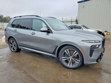 BMW X7 SUV Facelifting 3.0 40i 381KM 2024 BMW X7 2024r., Xdrive40i, 3L, od ubezpieczalni 3.0 Benzyna 380KM, zdjęcie 3