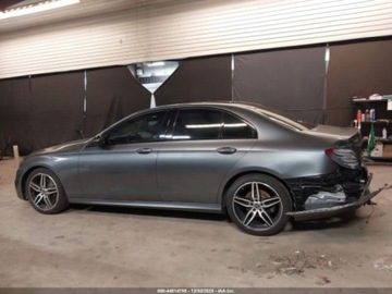 Mercedes Klasa E W213 2020 Mercedes-Benz Klasa E 2020 MERCEDES-BENZ E 350 4MATIC 2.0 Benzyna 255KM, zdjęcie 12