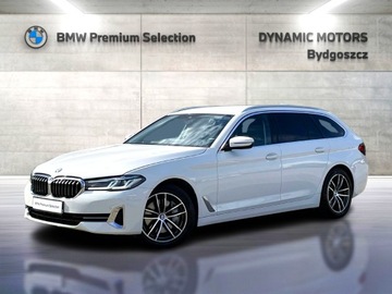 BMW Seria 5 G30-G31 Touring Facelifting 3.0 530d 286KM 2021 BMW 530 BMW 530d xdrive 286KM