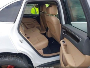 Porsche Macan 2021 Porsche Macan 2021r., 4x4, 2.0L 2.0 Benzyna 248KM, zdjęcie 9