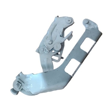 ПЕТЛЯ КАПОТА ПРАВАЯ MERCEDES C W205 A2058800928