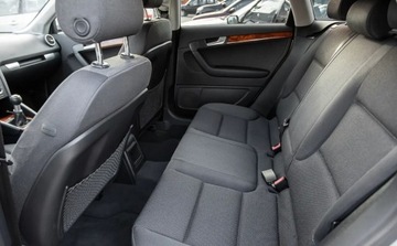 Audi A3 8P Hatchback 3d 1.9 TDI 105KM 2005 Audi A3 Sportback 1.9TDI 105KM Climatron Alu Full Serwis Aso NOWY ROZRZAD, zdjęcie 17