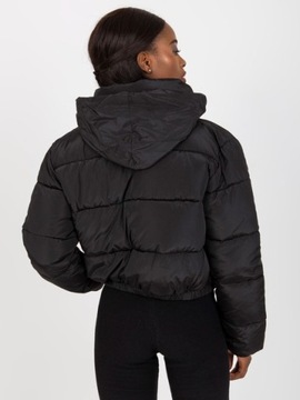 Czarna krótka kurtka zimowa z pikowaniem Iseline