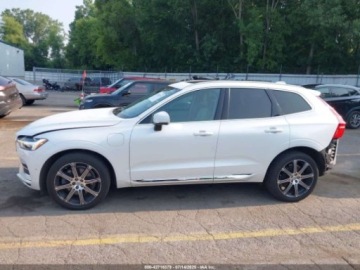 Volvo XC60 II 2018 Volvo XC 60 T8 Inscription 2018 2.0l 2.0 Hybryda 313KM, zdjęcie 2
