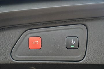 Peugeot 3008 II Plug-In Hybrid Facelifting 1.6 HYBRID 225KM 2022 Peugeot 3008 GT full led skóra masaze ACC kamera, zdjęcie 14