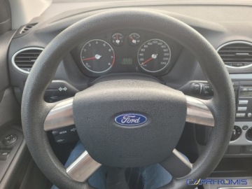 Ford Focus I Sedan 1.6 16V 100KM 2005 Ford Focus 1.6i Sport Ladny Bezwypadkowy 1.6 Benzyna 100KM, zdjęcie 14
