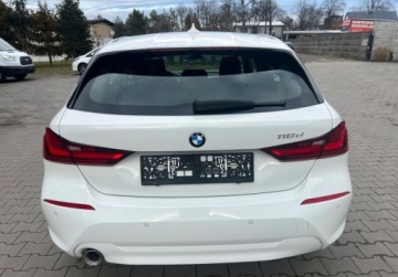 BMW Seria 1 F40 2022 BMW Seria 1 1.5 Diesel 116 KM LED Nawigacja Sensor 1.5 Diesel 116KM, zdjęcie 3
