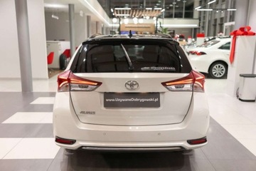 Toyota Auris II Touring Sports Facelifting 1.6 Valvematic 132KM 2017 Toyota Auris 1.6 Selection 1.6 Benzyna 132KM, zdjęcie 4