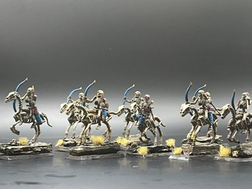 Tomb Kings of Khemri - skeleton horseman with spears and bows pomalowane