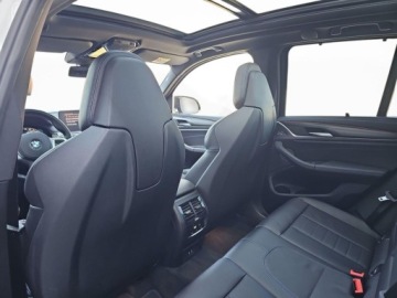 BMW X3 G01 M SUV Facelifting 3.0 M40i 360KM 2023 BMW X3 dach panoramiczny, harman kardon, zawieszenie sportowe M, 3.0 360KM, zdjęcie 32