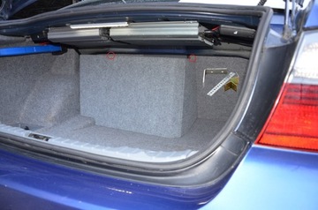 SKRZYNKA OBUDOWA BMW 3 E90 I E92 SUBWOOFER NA GŁOŚNIK 30cm/ 12