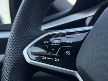 Volkswagen Arteon Fastback Facelifting 2.0 TDI 200KM 2022 Volkswagen Arteon 2.0 TDI R-Line DSG 2.0 Diesel 200KM, zdjęcie 18