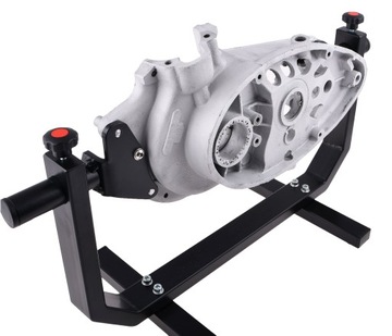 Ремонт двигателя, картера, подшипников вала, сервисный стенд WSK 125 WFM M06 S01