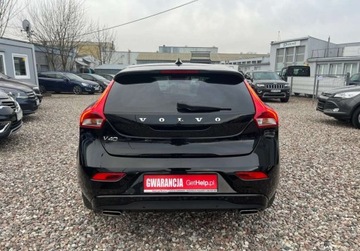 Volvo V40 II Hatchback Facelifting 2.0 D2 120KM 2018 Volvo V40 , R- Design , nawigacja , skorzane fotele 2.0 Diesel 120KM, zdjęcie 5