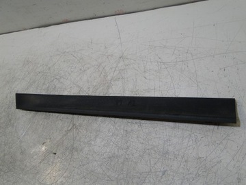 AUDI A2 LISTWA ZAŚLEPKA PROGU PRAWY TYŁ 8Z0853996