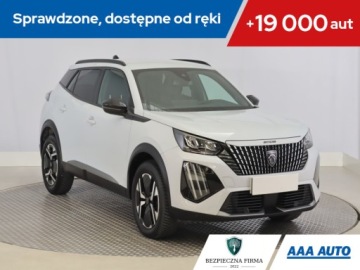 Peugeot 2008 II SUV 1.2 PureTech 130KM 2023 Peugeot 2008 1.2 PureTech, Salon Polska
