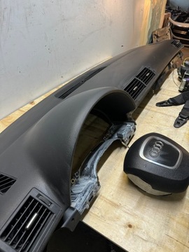 Audi A4 B7 ПОДУШКА БЕЗОПАСНОСТИ НА ПРИБОРНОЙ ПАНЕЛИ