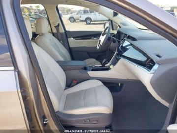 Cadillac 2022 Cadillac XT6 Premium Luxury 2022 3.6l 3.6 Benzyna 310KM, zdjęcie 9