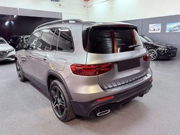 Mercedes GLB SUV Facelifting 2.0 220 190KM 2025 MERCEDES-BENZ GLB 220 4-Matic AMG Line 2.0 190KM, zdjęcie 2