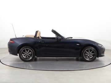Mazda MX-5 IV Soft Top Facelifting 2023 1.5 SKY-G 132KM 2024 Mazda MX-5 1.5 Skyactiv G, Salon Polska, zdjęcie 5