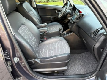 Kia Venga 2015 Kia Venga 1.6 CRDI 115 KM Kamera cofania, zdjęcie 14