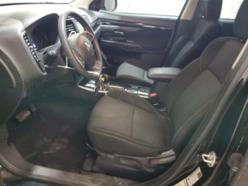 Mitsubishi Outlander III 2020 Mitsubishi Outlander Mitsubishi outlander se 2.4 Benzyna 166KM, zdjęcie 8