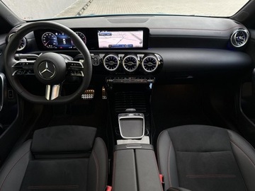 Mercedes CLA C118/X118 Coupe Facelifting 1.3 200 163KM 2024 Mercedes-Benz CLA 200, zdjęcie 14