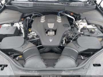 Maserati Levante 2022 Maserati Levante GT 2022 3.0l 3.0 Benzyna 345KM, zdjęcie 8