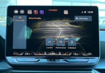 Cupra Leon II 2025 Cupra Leon Pakiety, SENNHEISER, ACC, Kamera, GPS, Kubelki, Indukcyjna lad, zdjęcie 28