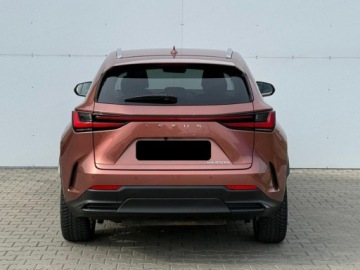 Lexus NX II SUV Facelifting 2.5 450h+ 309KM 2025 Od ręki - 450h+ Prestige 2.5 Plug-in Hybrid 292KM | Head-up!, zdjęcie 5
