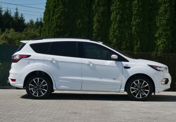 Ford Kuga II SUV Facelifting 2.0 TDCi 150KM 2017 Ford Kuga Ford Kuga 2.0 TDCi AWD ST-Line 2.0 Diesel 150KM, zdjęcie 4